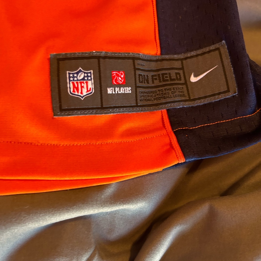Woman’s jersey